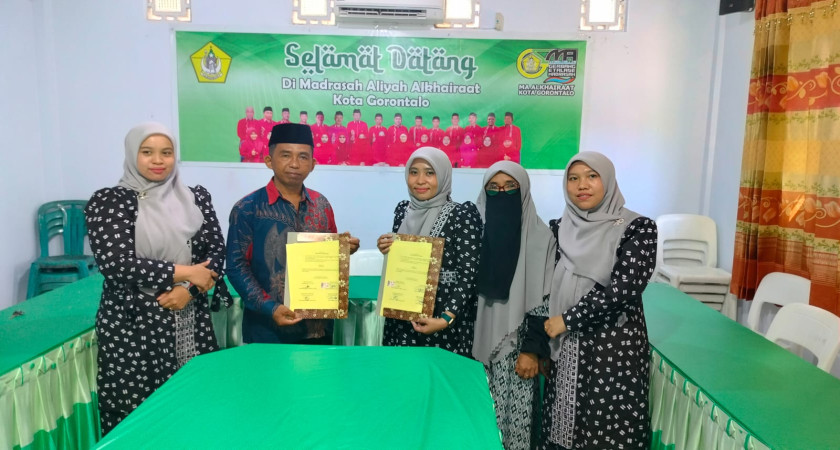 Kepala Madrasah Teken MoU Kerjasama Program Pendidikan Bahasa Arab Dengan Universitas Muhammadiyah Gorontalo