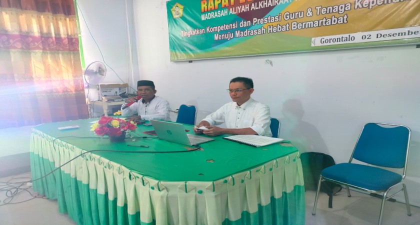 Staff Dewan Guru Ikuti Pengarahan Persiapan Akreditasi Madrasah Tahun 2026