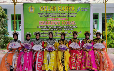 P5P2RA Ke 2: Antusiasme Santri Kelas 10 Pada Gelar Karya Kearifan Lokal