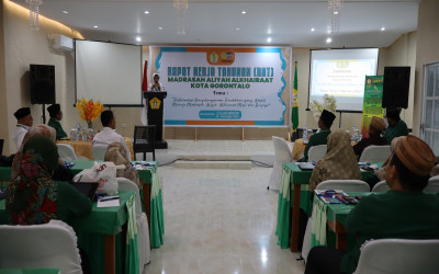 Rapat Kerja Tahunan MA Alkhairaat Dibuka Langsung Oleh Kakankemenang Kota Gorontalo